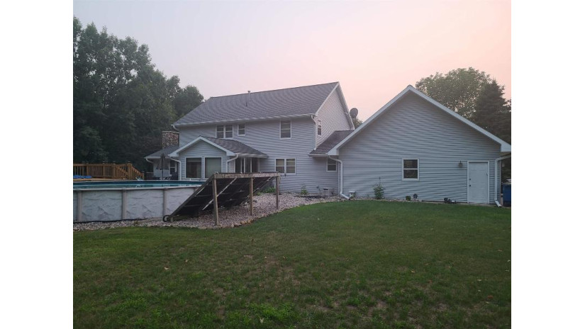 2398 Cathedral Forest Drive Suamico, WI 54313 by Quorum Enterprises, Inc. $499,000