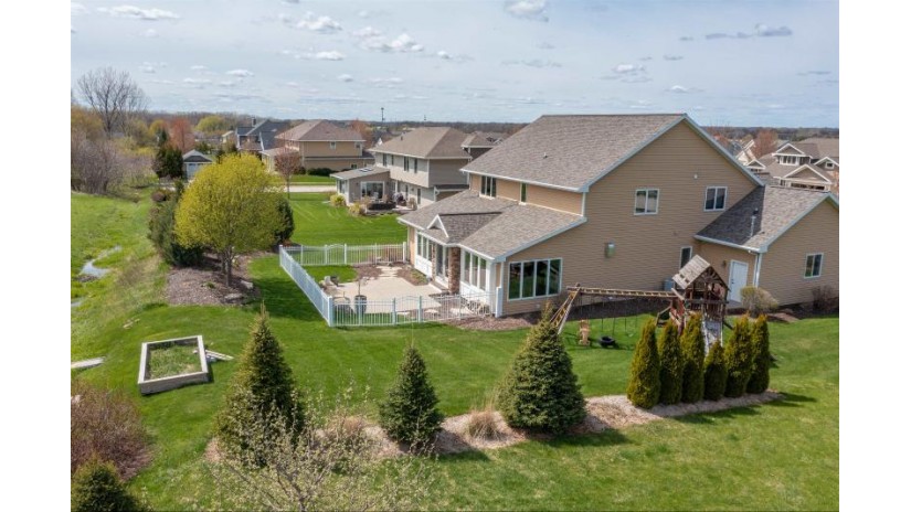 1418 Angels Path Ledgeview, WI 54115 by Ben Bartolazzi Real Estate, Inc - Office: 920-770-4015 $799,900