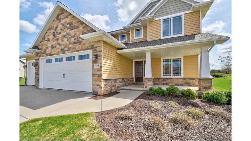 1418 Angels Path Ledgeview, WI 54115 by Ben Bartolazzi Real Estate, Inc - Office: 920-770-4015 $799,900