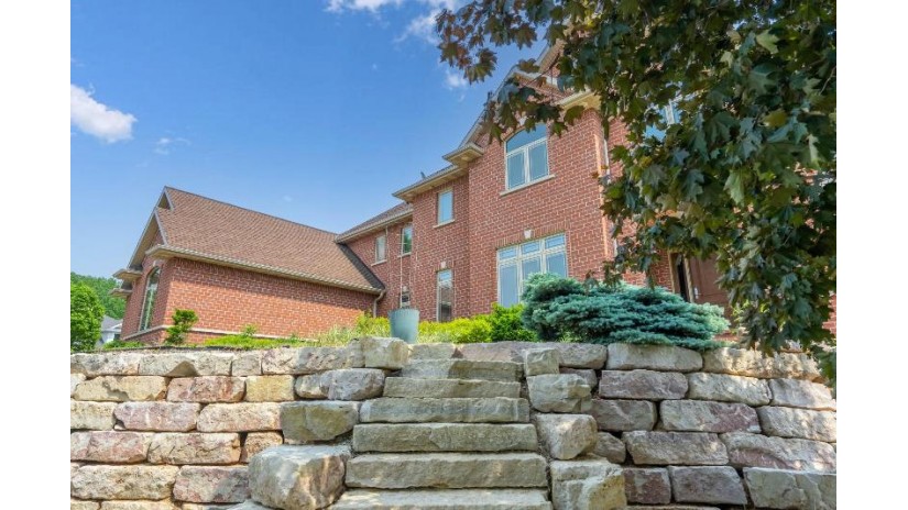 1750 Limestone Trail Ledgeview, WI 54115 by Make A Move Realty, LLC $1,700,000