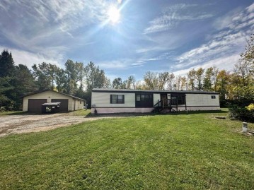 4807 State Hwy 22, Oconto, WI 54139