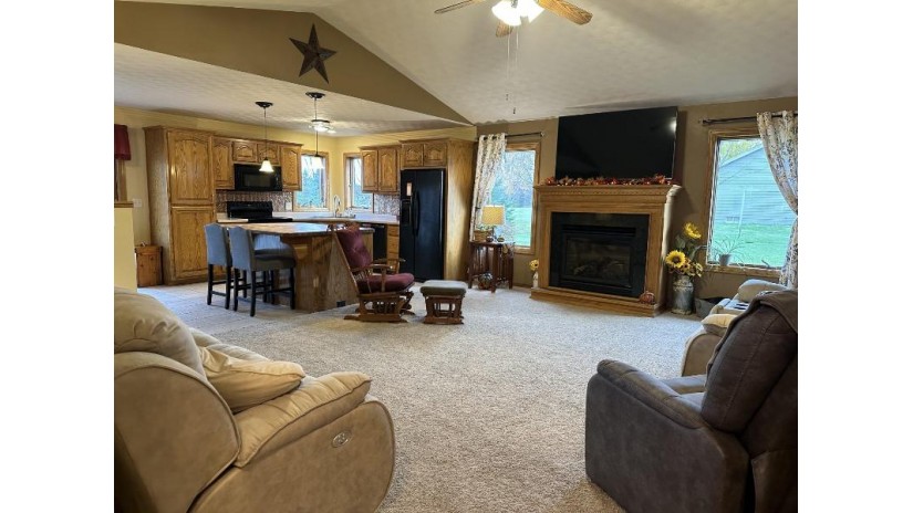 W6003 Hearthstone Drive Harrison, WI 54915 by Re/Max 24/7 Real Estate, Llc - Office: 920-734-0247 $459,900