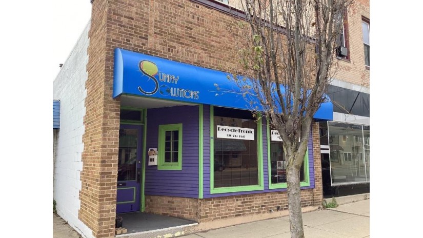 204 Broadway Street Berlin, WI 54923 by Beiser Realty, LLC - Office: 715-256-8102 $85,000