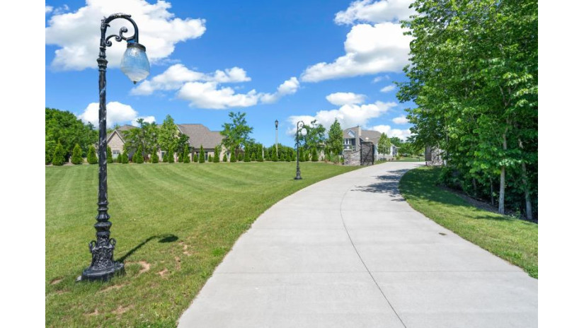 6800 N Purdy Parkway Appleton, WI 54913 by Coldwell Banker Real Estate Group $2,195,000