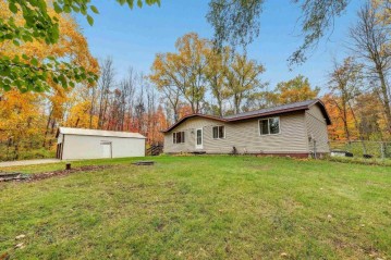 1625 Lakeview Drive, Howard, WI 54313-6659