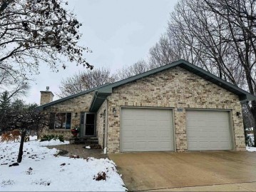 N183 Vanhandel Drive, Buchanan, WI 54915