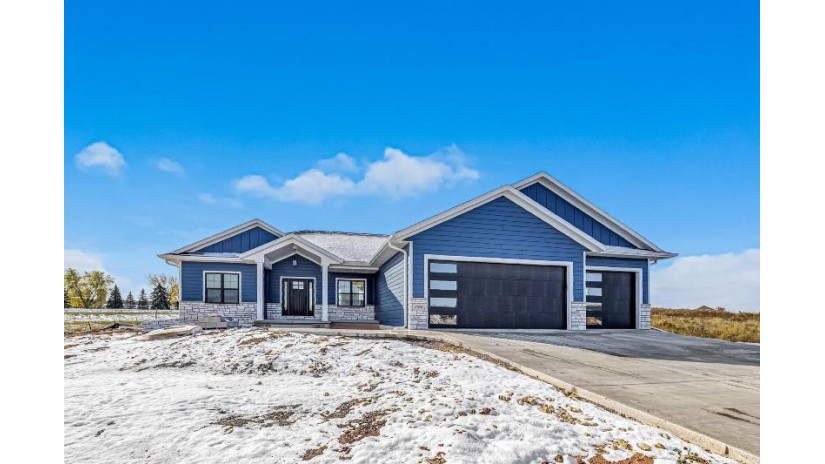 1704 Sweetbriar Way Ledgeview, WI 54311 by Keller Williams Green Bay - OFF-D: 920-973-6296 $625,000
