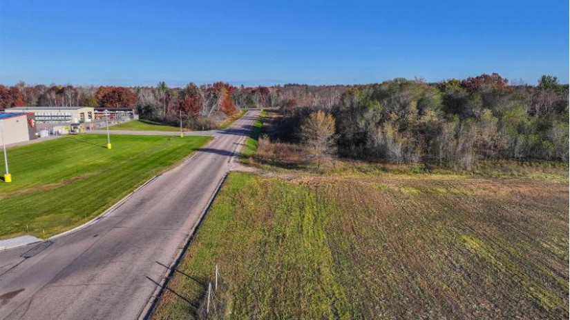 N2541 Farm Drive Waupaca, WI 54981 by United Country-Udoni & Salan Realty - Office: 715-258-8800 $495,000