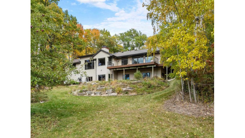 4883 Harder Hill Road Sevastopol, WI 54235 by ERA Starr Realty $887,000