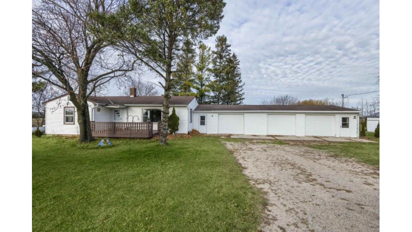 7812 Old Y Road Gibson, WI 54247 by Venture Real Estate Co $225,000