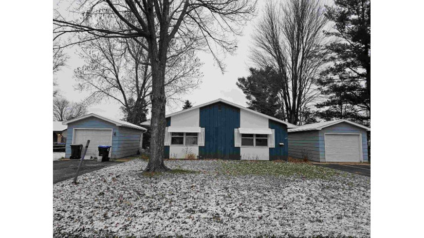 306 E Parker Street Weyauwega, WI 54983 by Faye Wilson Realty LLC - Office: 920-407-0003 $159,900