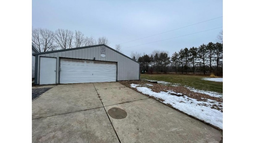 2589 County Road S Pensaukee, WI 54141 by Resource One Realty, Llc - CELL: 920-621-9659 $289,900