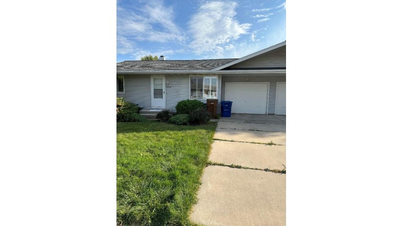 1427 Eugene Street Menasha, WI 54952 by O'Connor Realty Group $257,000