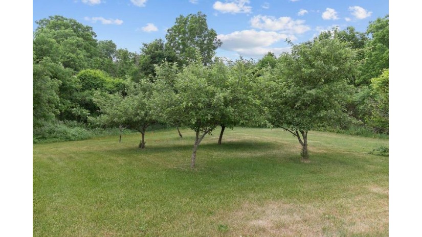 E8981 County Rd H Caledonia, WI 54940 by O'Connor Realty Group $625,000