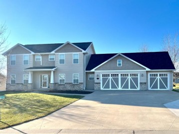 N2343 Holy Hill Drive, Greenville, WI 54942