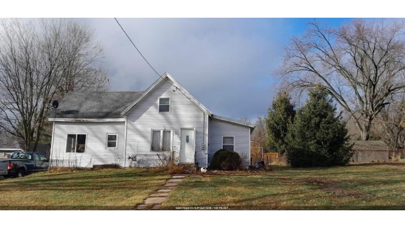 N4387 Poplar Street Poy Sippi, WI 54967 by Coffee House Realty, Llc $85,000