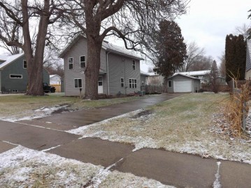 473 Broadway Street, Berlin, WI 54923