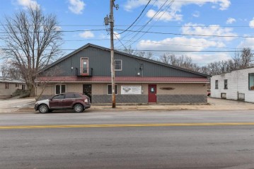 N5558 State Highway 76, Shiocton, WI 54170-8609