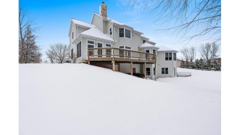 N2281 Lakewood Lane Brothertown, WI 53014 by Coldwell Banker Real Estate Group $1,200,000