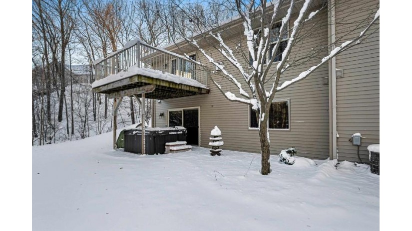 2455 Remington Road 4 Green Bay, WI 54302 by Resource One Realty, Llc - OFF-D: 920-338-8116 $359,900