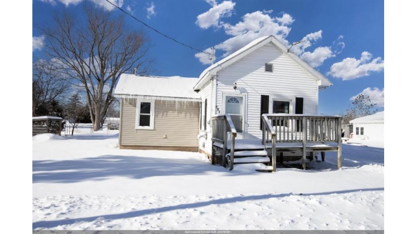 413 Lima Street New London, WI 54961 by Century 21 Affiliated - CELL: 920-428-9227 $109,900
