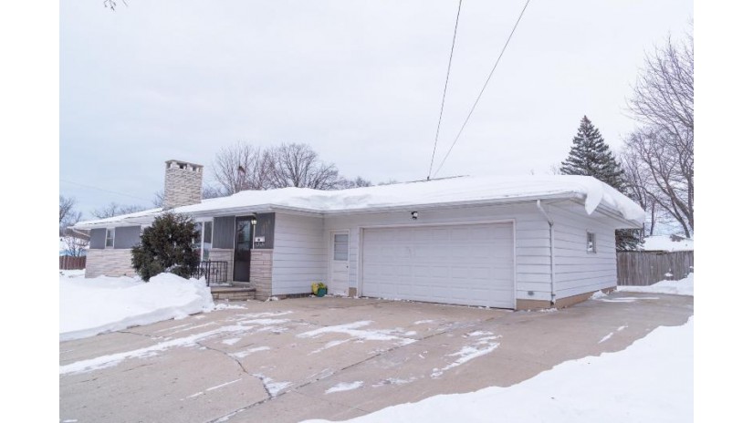 1022 Newtols Street Green Bay, WI 54302 by Homestead Realty, Inc. $249,900