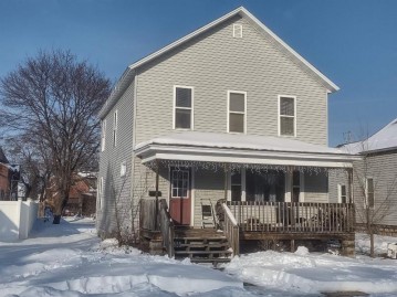 1612 13th Avenue, Menominee, MI 49858