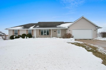 2577 Faldo Lane, Bellevue, WI 54311