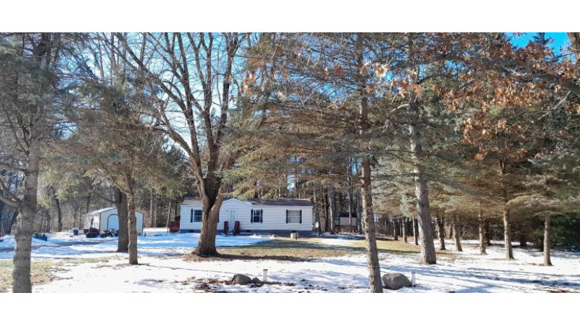 N2127 22nd Avenue Marion, WI 54982 by Coffee House Realty, Llc $143,000