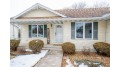 1505 W Westhaven Circle Oshkosh, WI 54904 by Coldwell Banker Real Estate Group $293,500