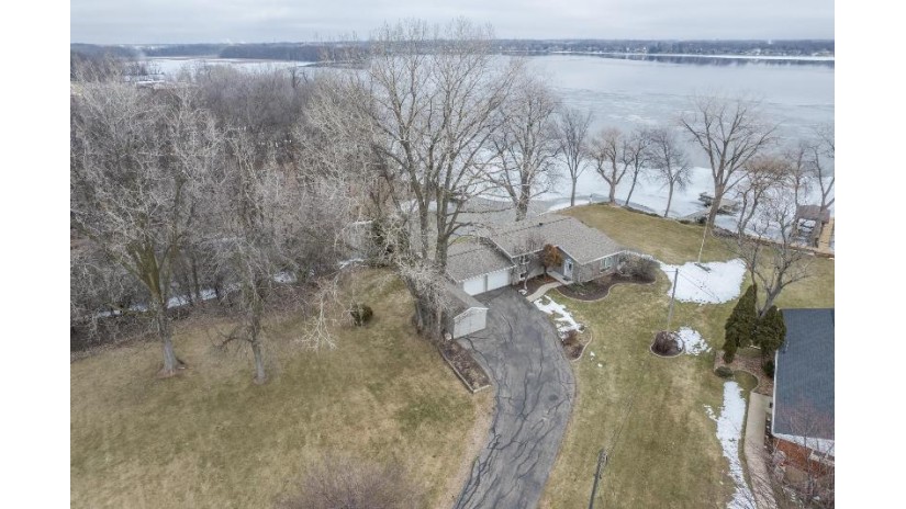 1819 W Butte Des Morts Beach Road Fox Crossing, WI 54956 by Coldwell Banker Real Estate Group $374,900