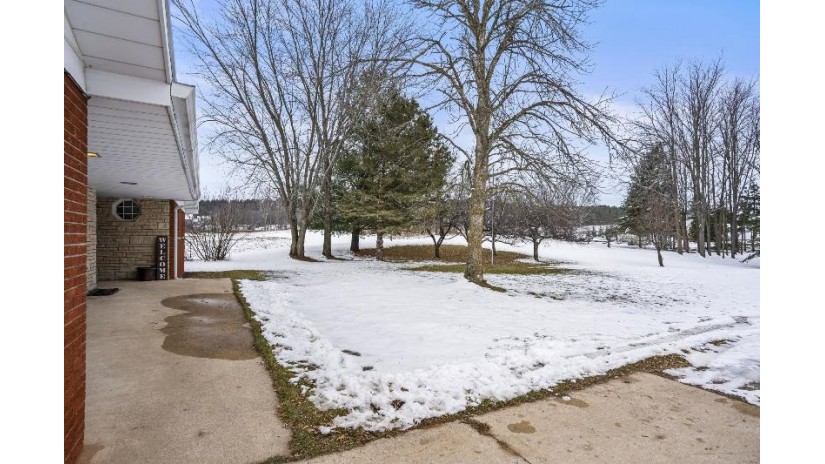 W7746 Grandview Road Ellington, WI 54944 by Coldwell Banker Real Estate Group $399,900