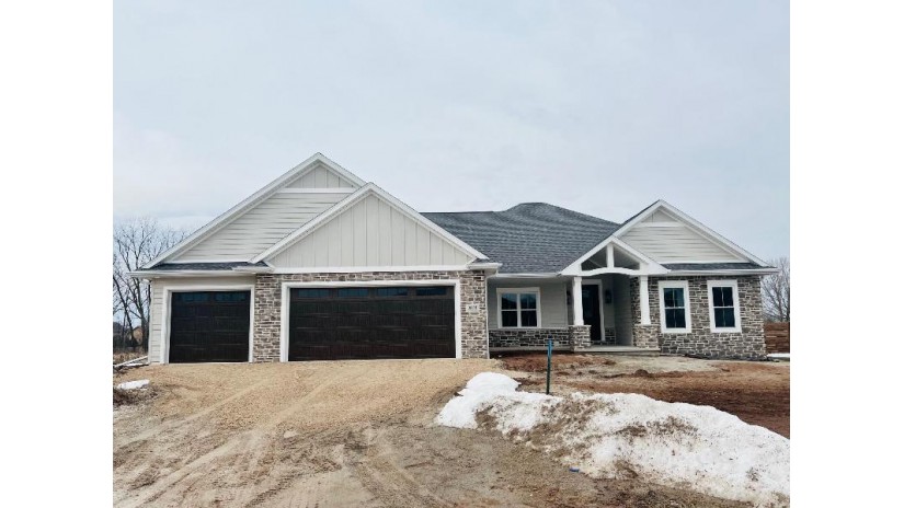 3828 Hawk Ledge Circle Ledgeview, WI 54115 by Resource One Realty, Llc - OFF-D: 920-255-6580 $769,900