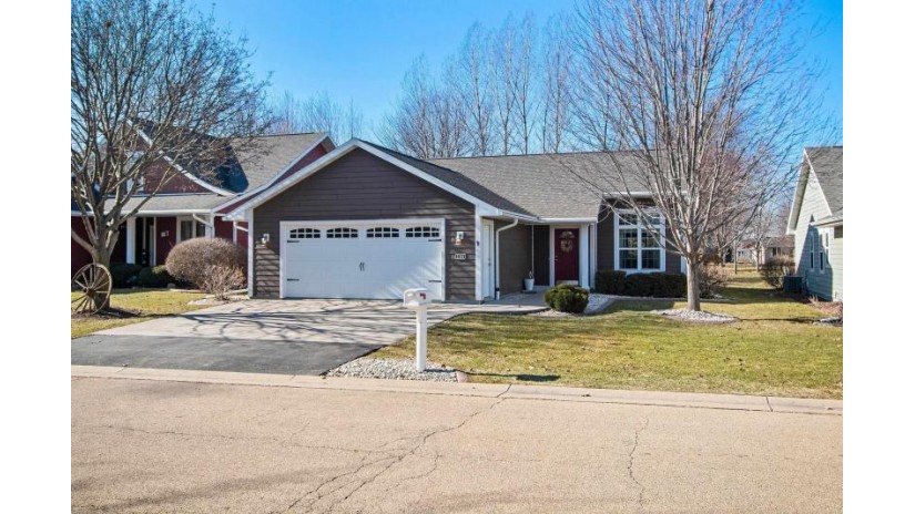 1144 Lake Breeze Court Fox Crossing, WI 54952 by Expert Real Estate Partners, Llc - PREF: 920-691-8090 $329,000