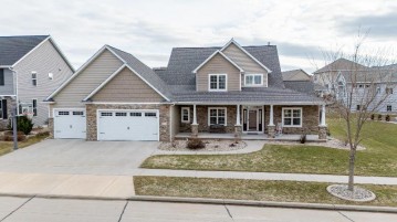 219 E Bluewater Way, Appleton, WI 54913