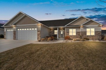 1944 Big Bend Drive, Fox Crossing, WI 54956