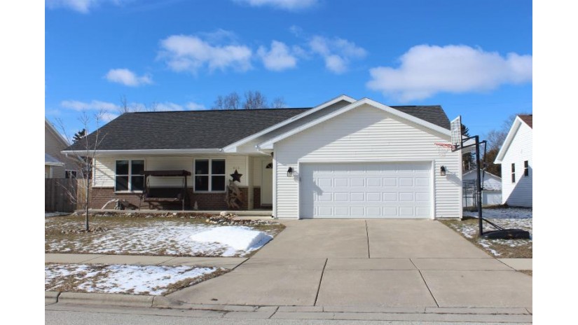 815 N 6th Avenue Sturgeon Bay, WI 54235 by Move Up Trei, Llc $299,900