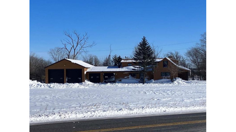 4031 Humboldt Road Humboldt, WI 54311 by Todd Wiese Homeselling System, Inc. - OFF-D: 920-406-0001 $639,900