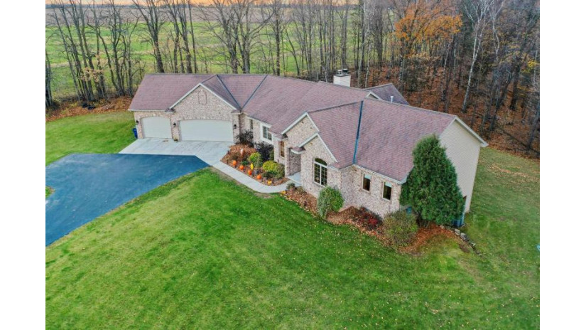 E1271 E Rojan Court Luxemburg, WI 54217 by Berkshire Hathaway Hs Bay Area Realty $759,900