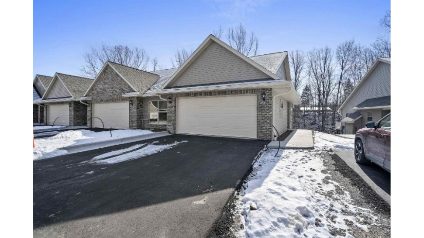 2447-7 Remington Road 7 Green Bay, WI 54302 by Resource One Realty, Llc - OFF-D: 920-255-6580 $439,900