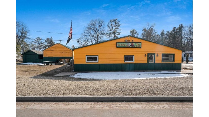 W6097 Lake Drive Wescott, WI 54166 by Berkshire Hathaway Hs Bay Area Realty $295,000