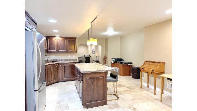 841 Whimbrel Way Pulaski, WI 54162 by Trimberger Realty, Llc - CELL: 920-639-2444 $429,000