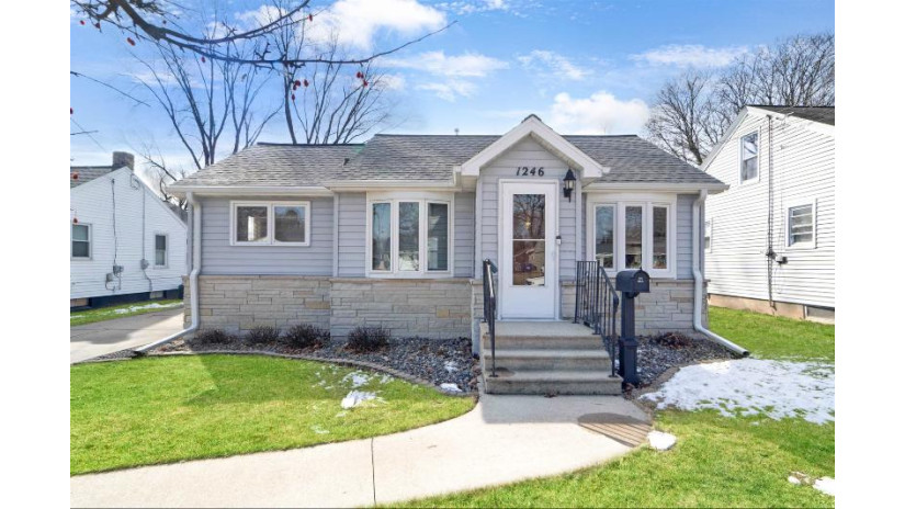 1246 Garland Street Allouez, WI 54301 by Coldwell Banker Real Estate Group $234,900