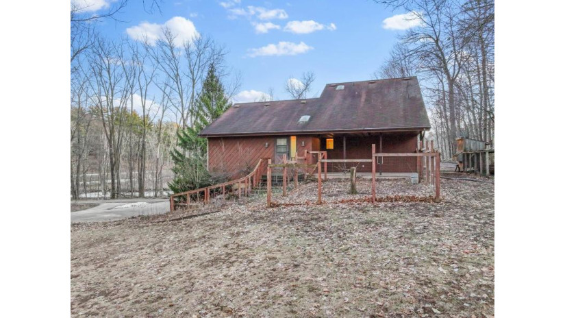 4333 Pittco Road Pittsfield, WI 54313 by Dallaire Realty - Office: 920-569-0827 $419,900