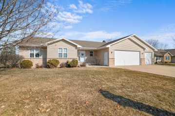 552 Ridge Way Drive, Brillion, WI 54110