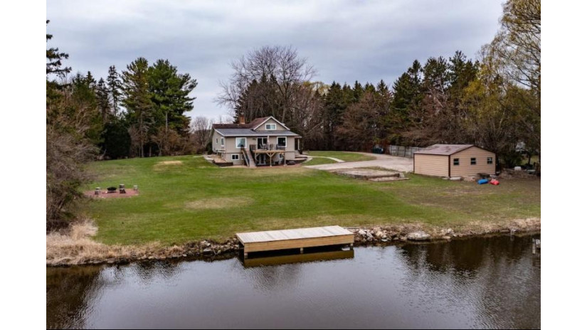 7886 County Road B Poygan, WI 54486 by Knaack Realty LLC $499,000