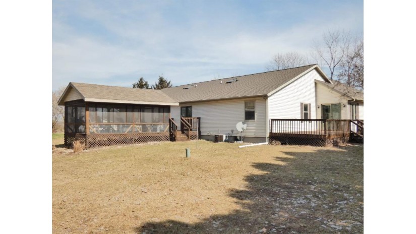 755 Mourning Dove Road Little Suamico, WI 54141 by Gojimmer Real Estate - gojimmer@yahoo.com $499,999