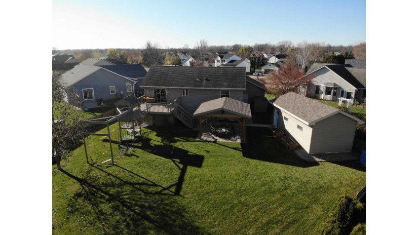 840 Carissa Court Omro, WI 54963 by Shiny Key Realty, LLC $389,900