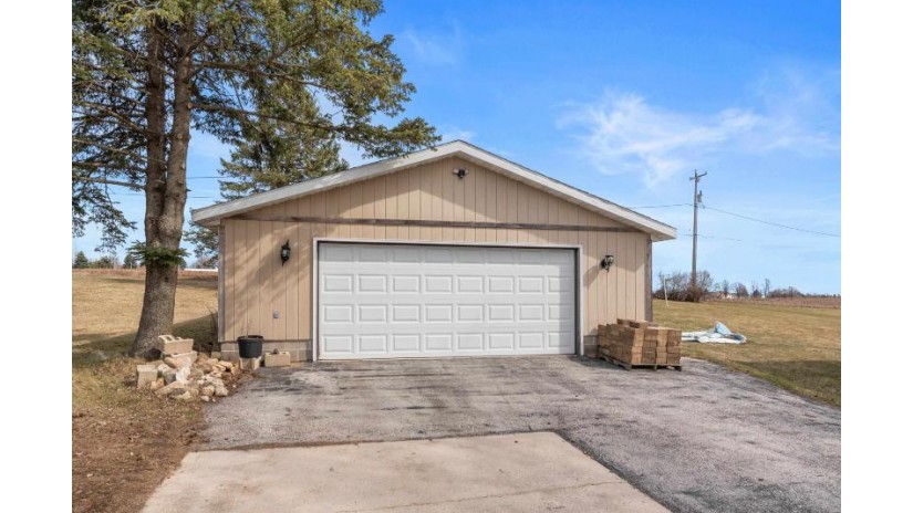 1753 Cedarview Drive Saint Cloud, WI 53079 by First Weber, Inc. $269,900