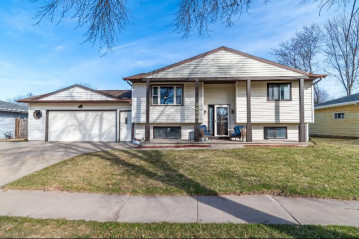 2600 S Schaefer Street, Appleton, WI 54915